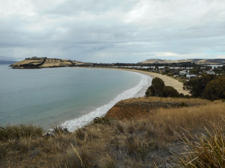 Cremorne Beach looking south